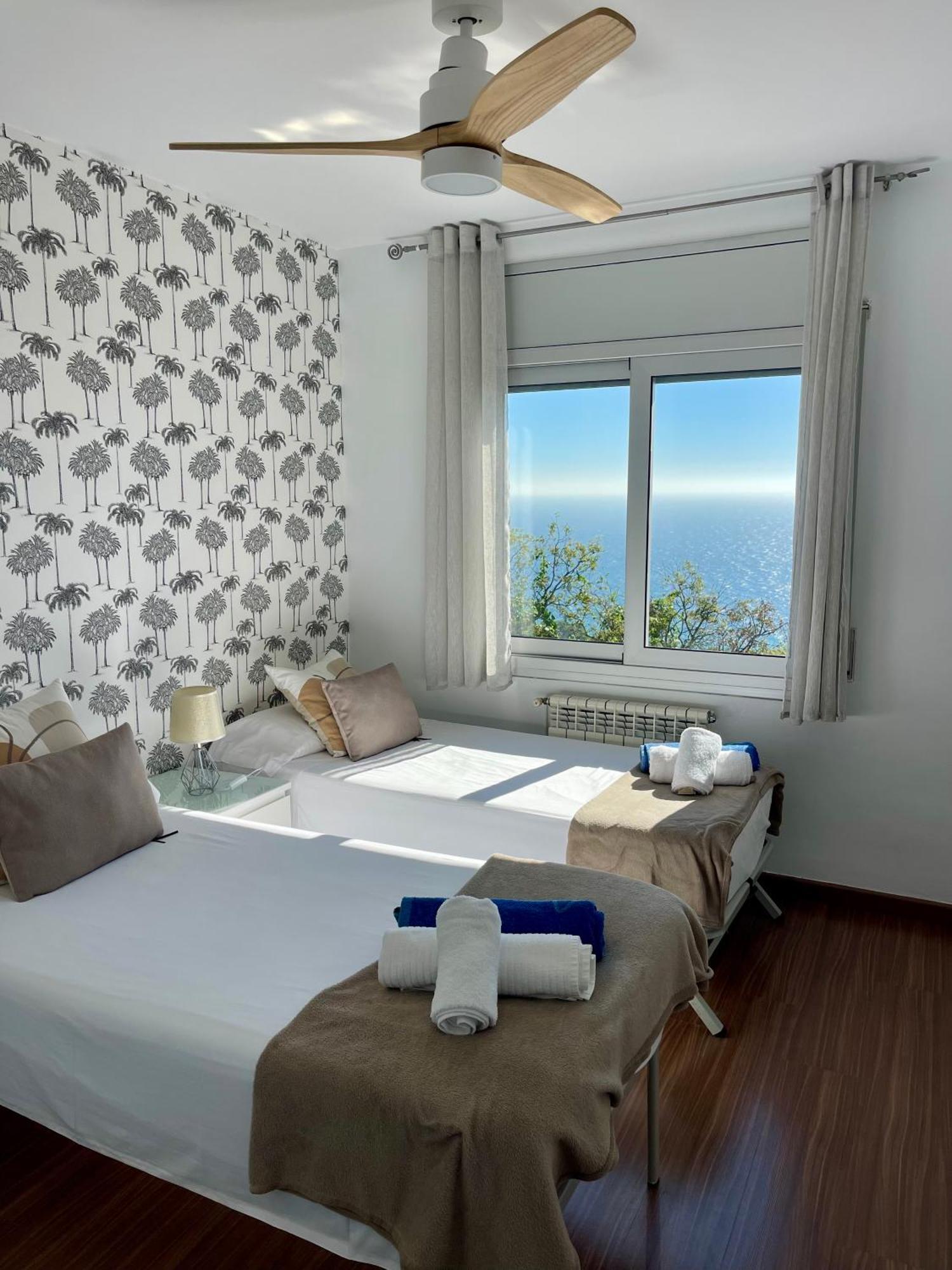 Seahomes Vacations, La Casa Blue Mediterranean Lifestyle Blanes Εξωτερικό φωτογραφία